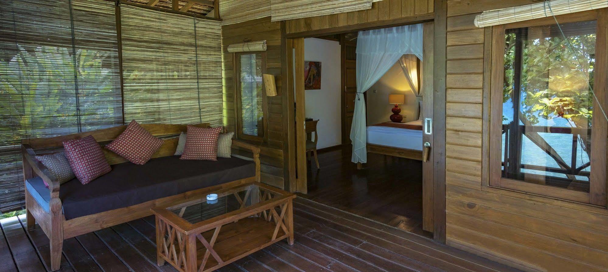 Janji Laut Resort Tanahwangko Εξωτερικό φωτογραφία